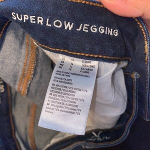 American Eagle Distressed Jeans